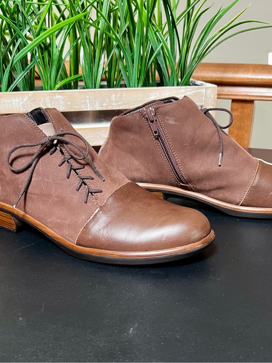 Naot Shoes - NAOT Camden Leather Pecan Brown Ankle Boots